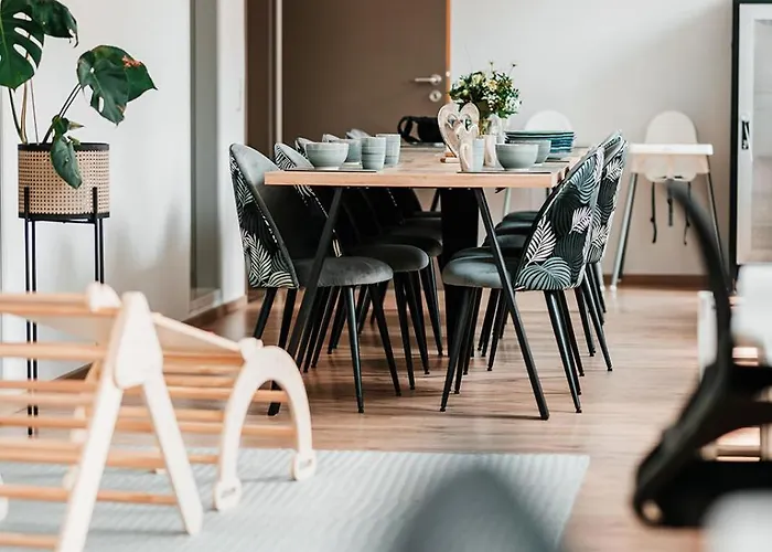 Shared-Livework Suites